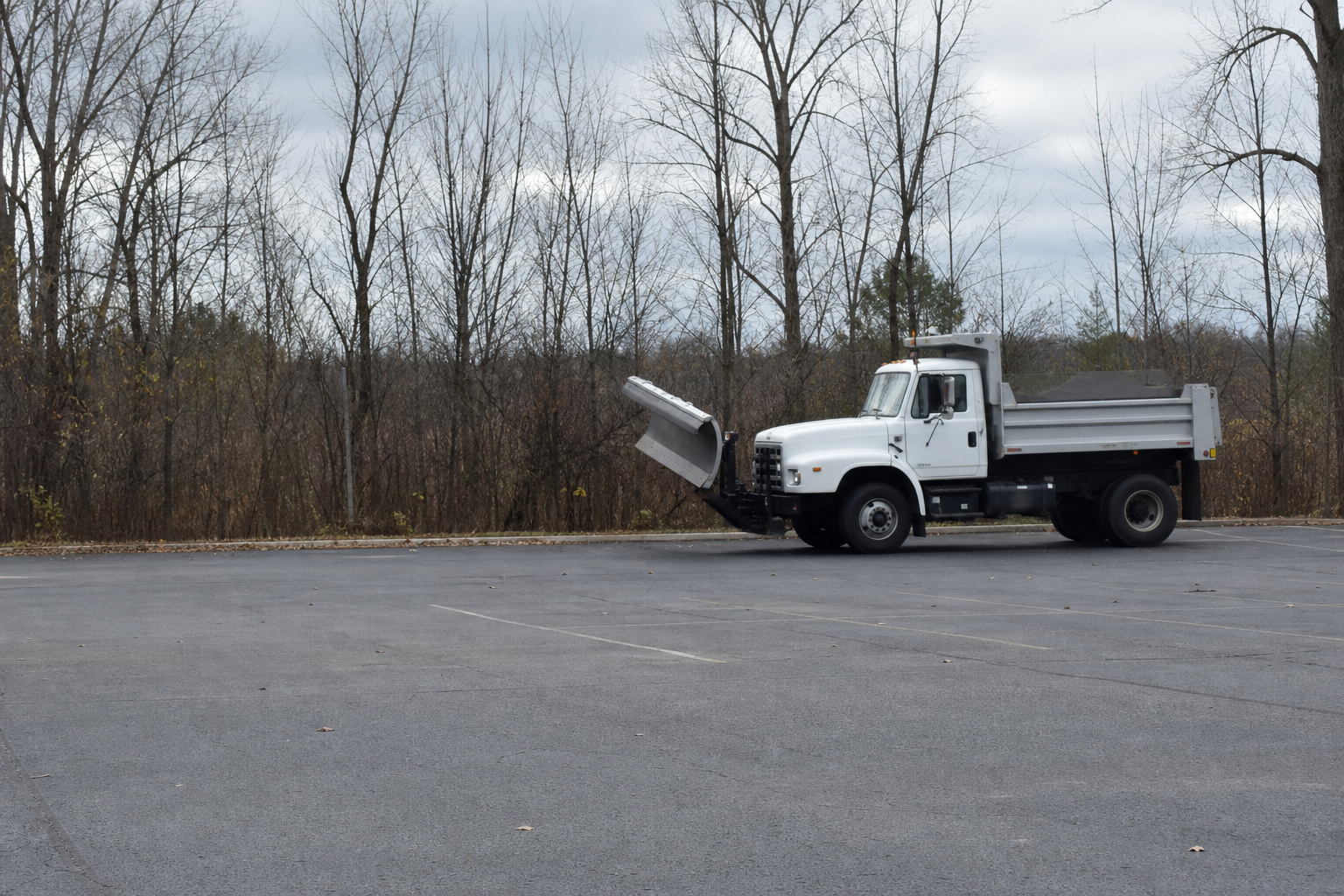 Booking Commercial Snow Plowing Before the First Snow Near Marinette County, WI